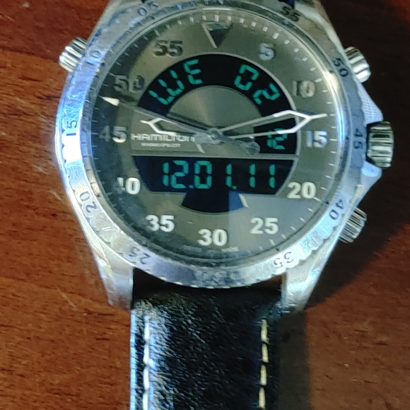 Hamilton Khaki Pilot Flight Timer H645140 - Picture 11 of 13